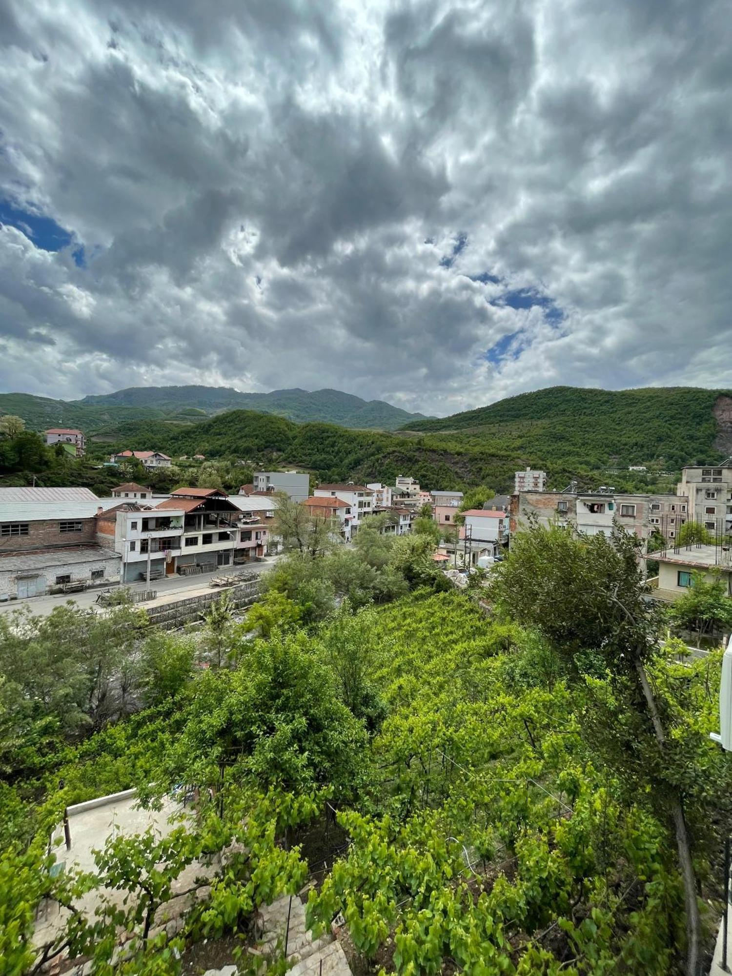 Home 12 Librazhet Dış mekan fotoğraf