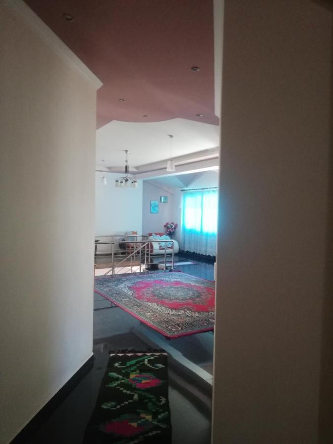 Home 12 Librazhet Dış mekan fotoğraf
